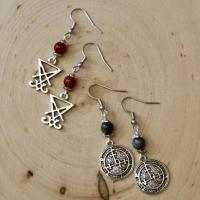 Angels and Infernals Simple Earrings 