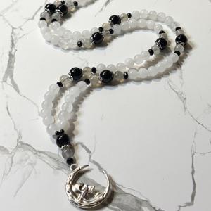 White Jade and Onyx Melinoe Prayer Beads