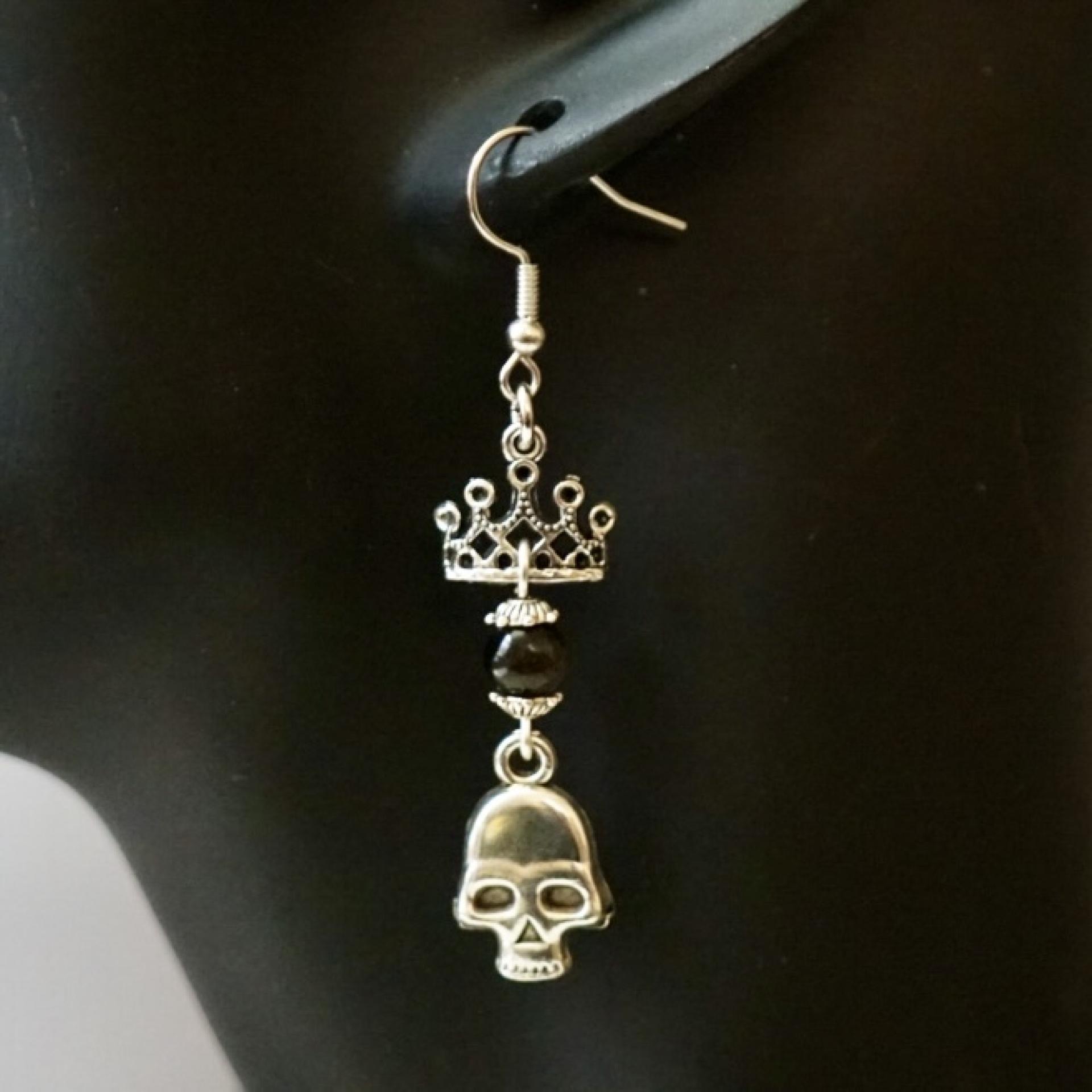 Deluxe Earrings for Hades