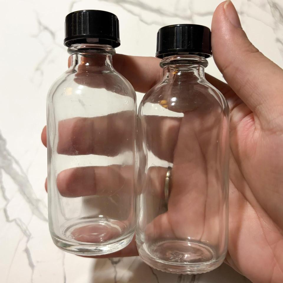 CLEARANCE: 2oz Boston Round Clear Bottles 2 Count