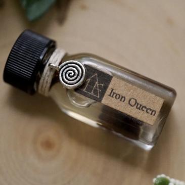 IRON QUEEN: Ritual Oil for Persephne, Greek Goddess of Spring and Queen of the Underworld