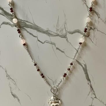 Æratoplókamos Aphrodite Beaded Necklace.
